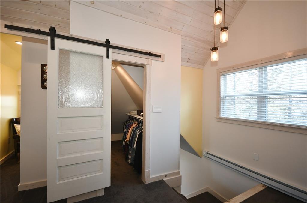 74 George Street Valencia, PA 16059 - Photo 14 of 25 Master closet
