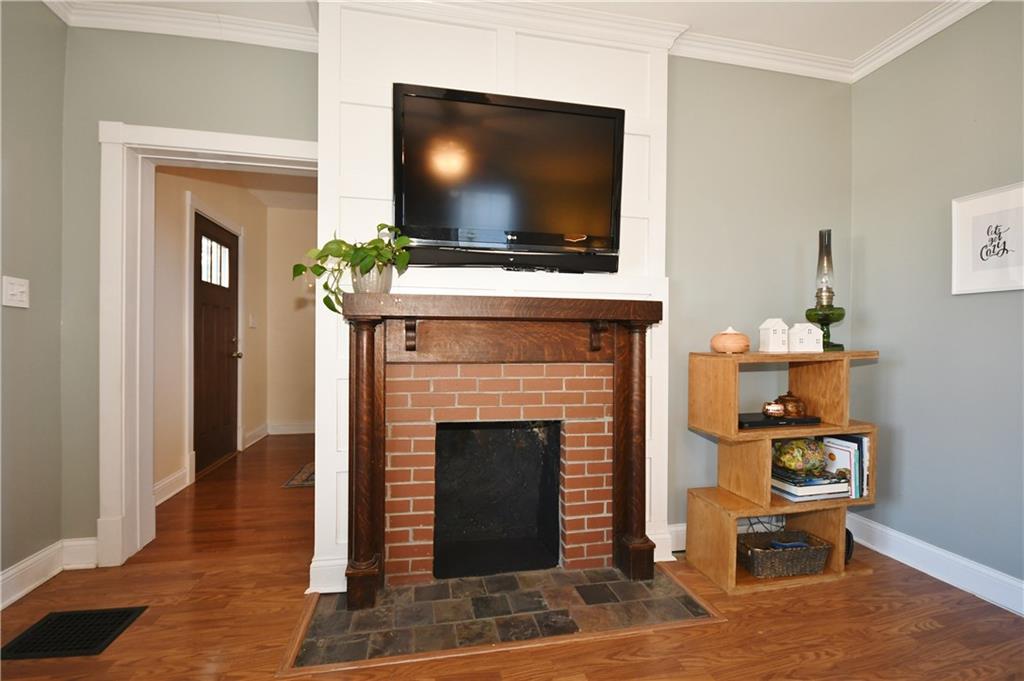 74 George Street Valencia, PA 16059 - Photo 5 of 25 Gallery Image 5