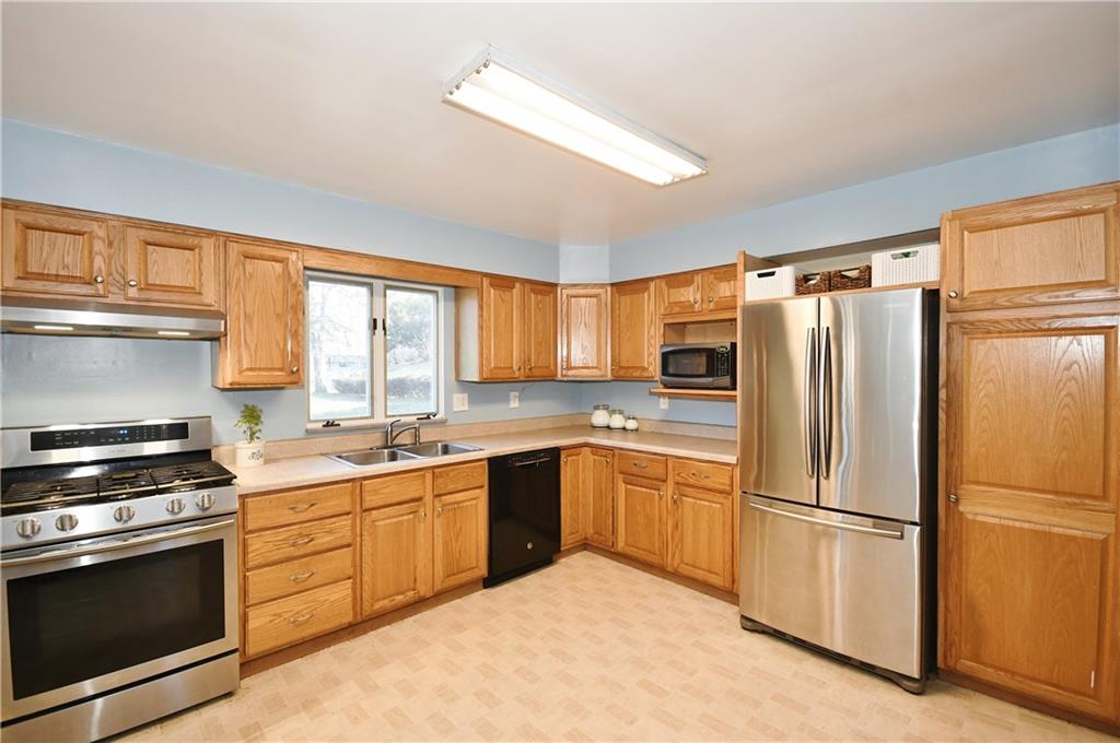 74 George Street Valencia, PA 16059 - Photo 6 of 25 Large kitchen. Lots of storage space.