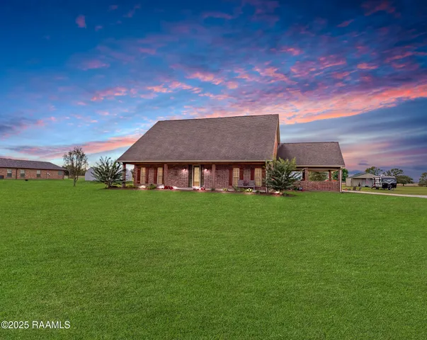 $419,500 | 1027 Chinaberry Drive, Eunice, LA 70535