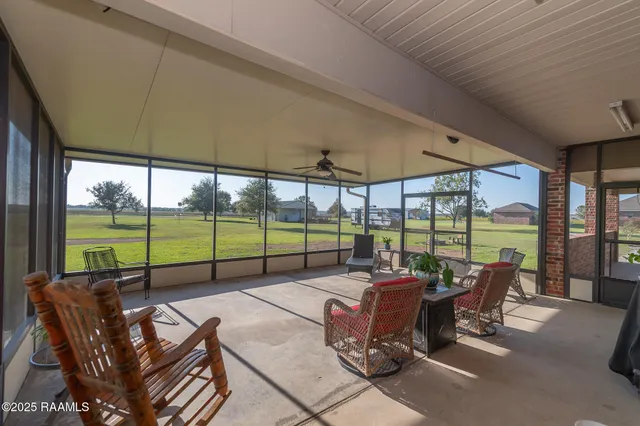 $419,500 | 1027 Chinaberry Drive, Eunice, LA 70535