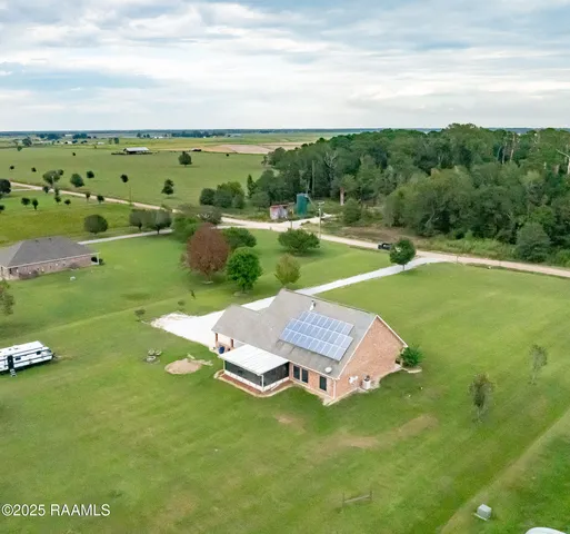 $419,500 | 1027 Chinaberry Drive, Eunice, LA 70535