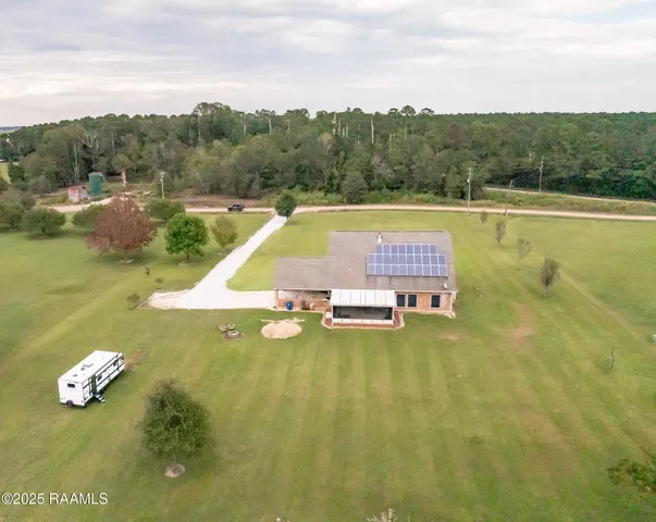 $419,500 | 1027 Chinaberry Drive, Eunice, LA 70535