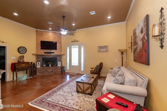 $419,500 | 1027 Chinaberry Drive, Eunice, LA 70535