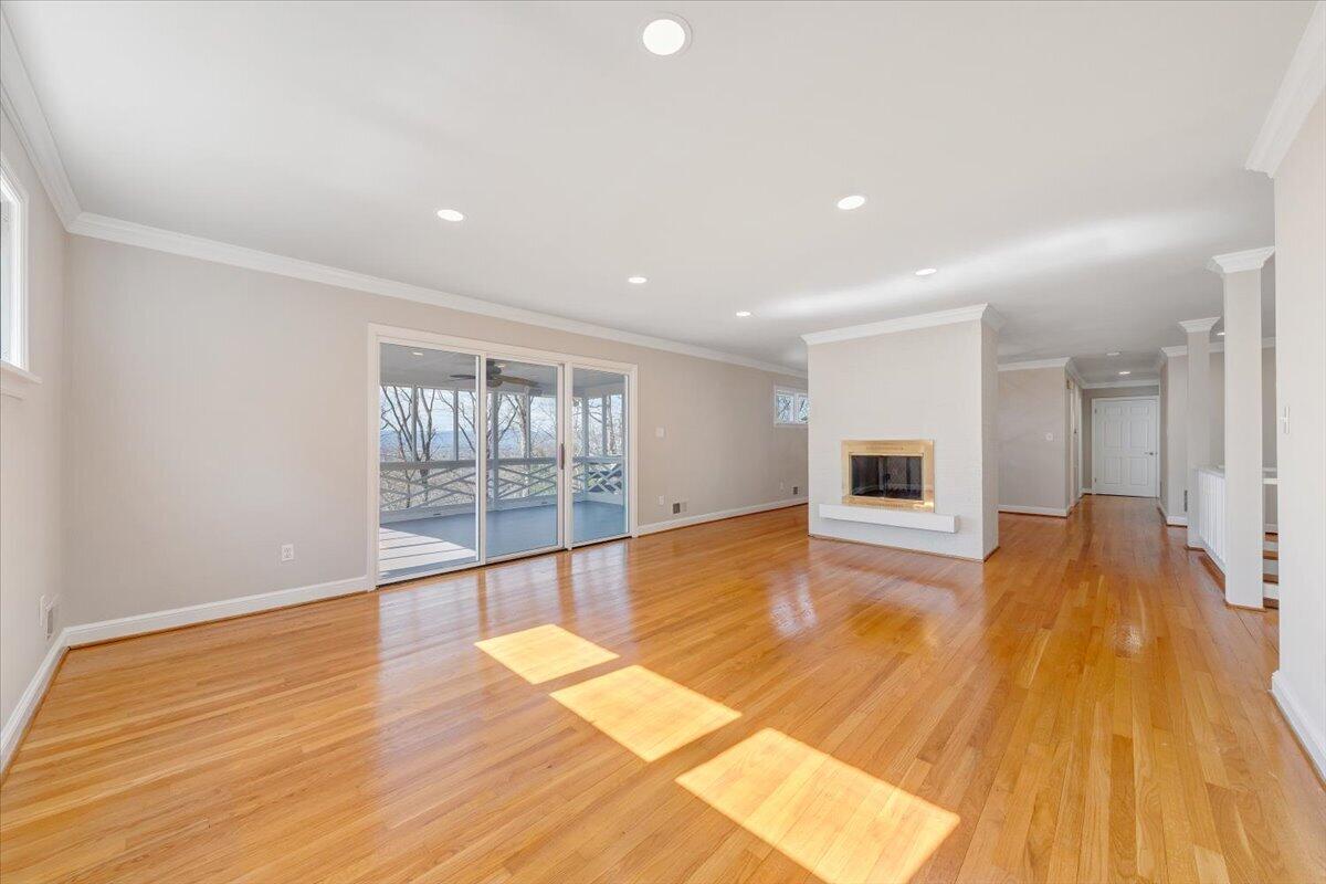3119 Stoneridge Road Southwest Roanoke, VA 24014 - Photo 13 of 63 026-MIB02894