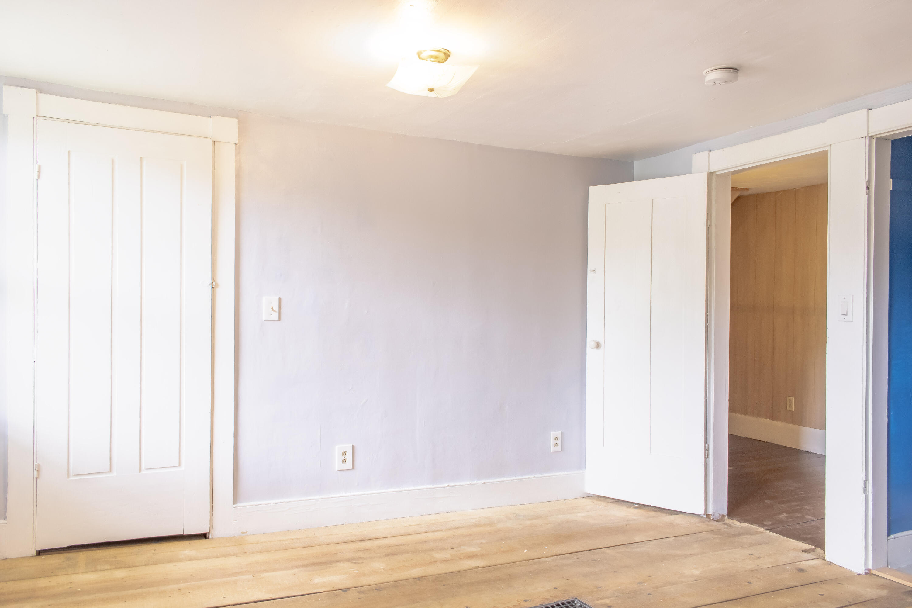 363 Shore Road Ellsworth, ME 04605 - Photo 25 of 33 Unit 2 - Bedroom 1