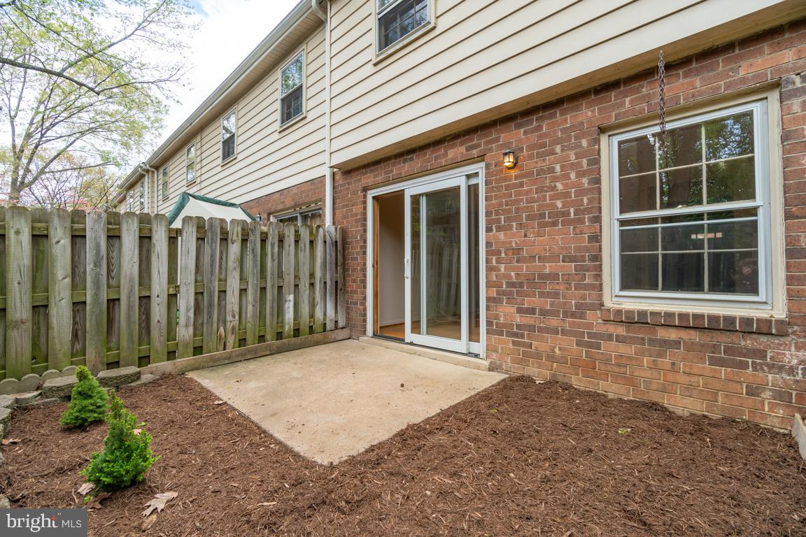431 Greenbrier Ct., Unit 431 Fredericksburg, VA 22401 - Photo 3 of 49 Fenced in yard with patio in the rear