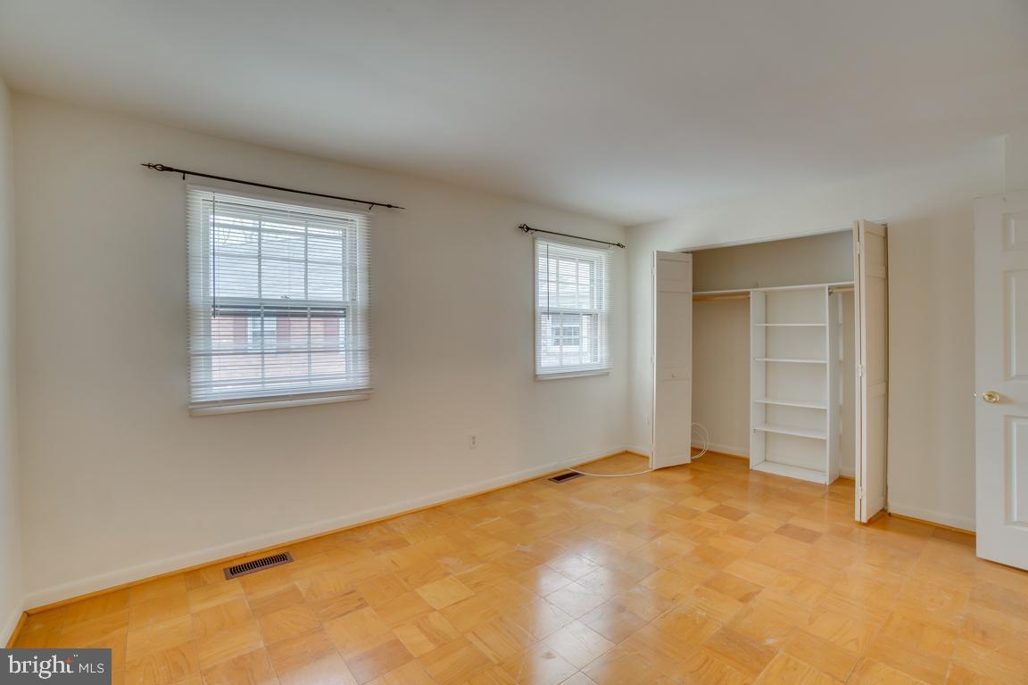 431 Greenbrier Ct., Unit 431 Fredericksburg, VA 22401 - Photo 29 of 49 Bedroom