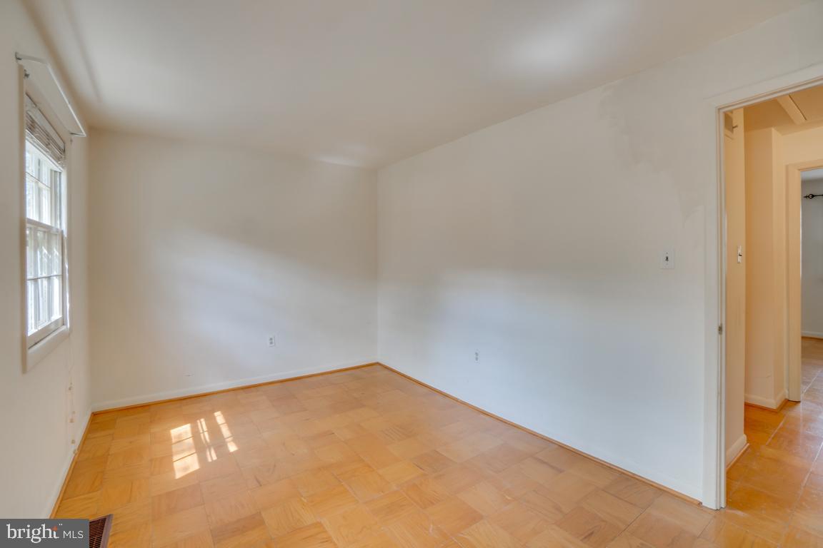 431 Greenbrier Ct., Unit 431 Fredericksburg, VA 22401 - Photo 30 of 49 Bedroom