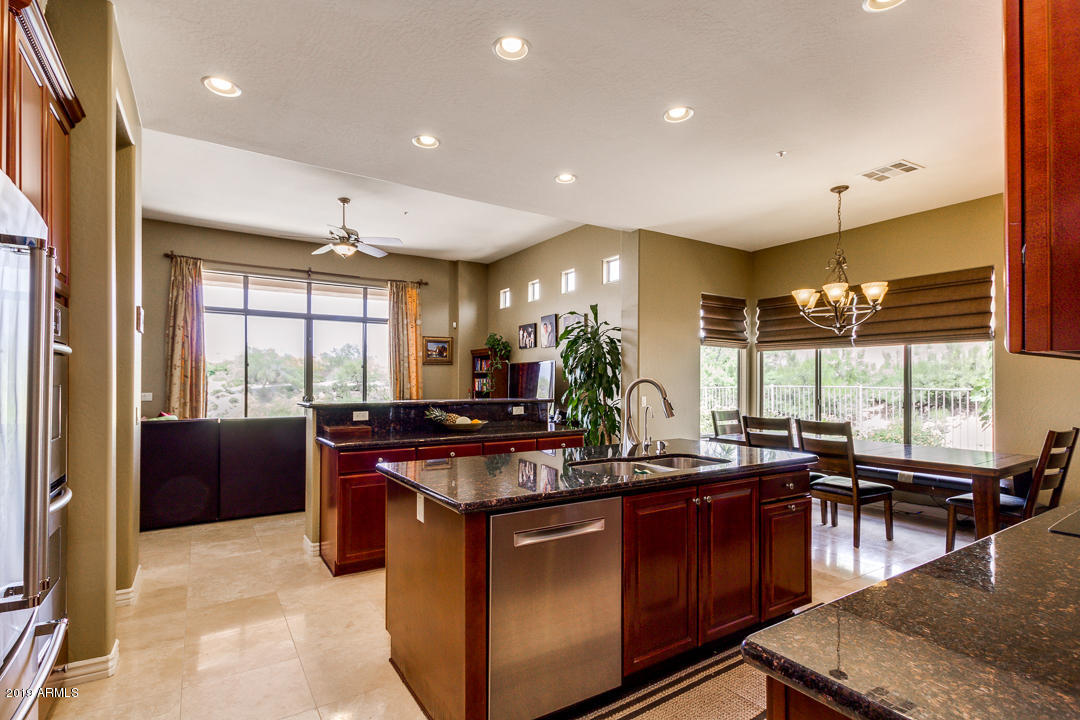 9716 East Lofty Point Road Scottsdale, AZ 85262 - Photo 4 of 95 Gourmet Kitchen