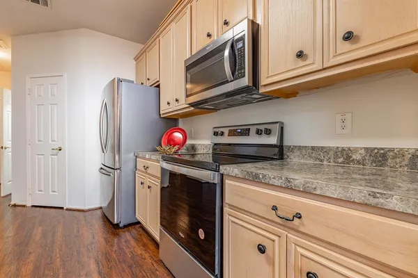 $2,195 | 8617 Heather Ridge Drive, Plano, TX 75024