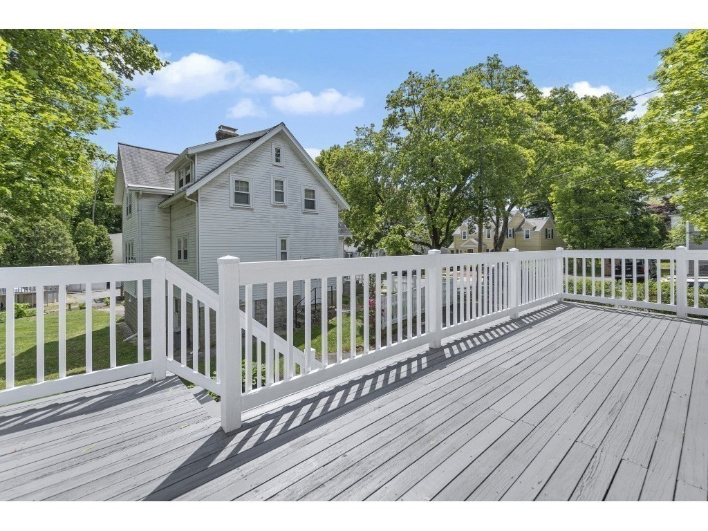 40 Lindenwood Road Stoneham, MA 02180 - Photo 17 of 24 Gallery Image 17