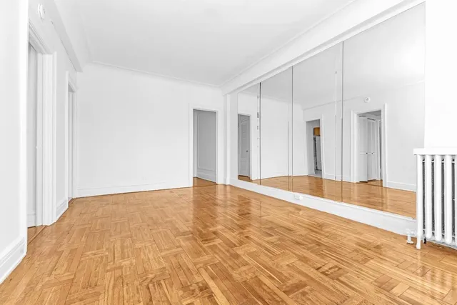 a picture of a park with furniture