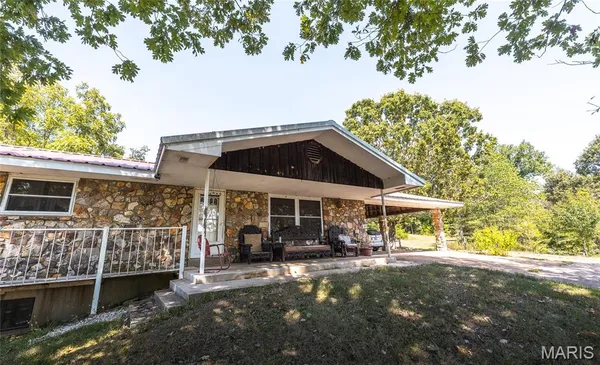 $1,740,000 | 15406 State Route, Winona, MO 65588