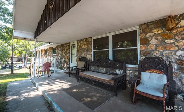 $1,740,000 | 15406 State Route, Winona, MO 65588