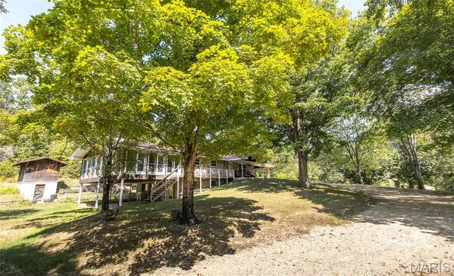 $1,740,000 | 15406 State Route, Winona, MO 65588