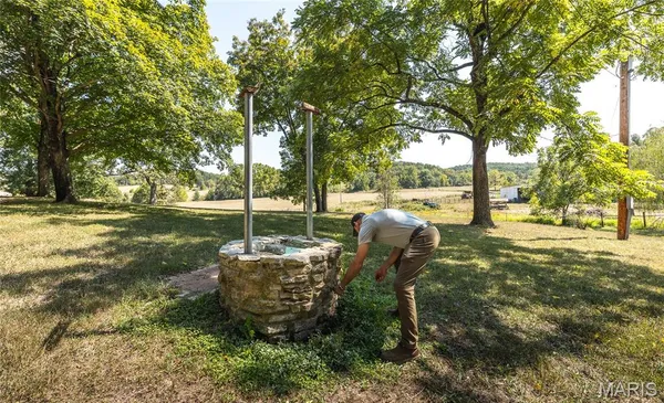 $1,740,000 | 15406 State Route, Winona, MO 65588