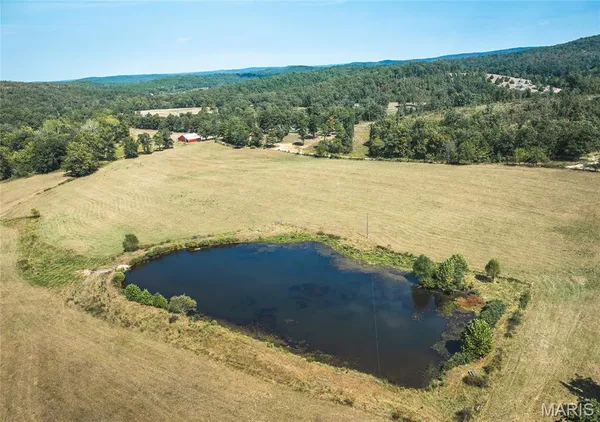 $1,740,000 | 15406 State Route, Winona, MO 65588