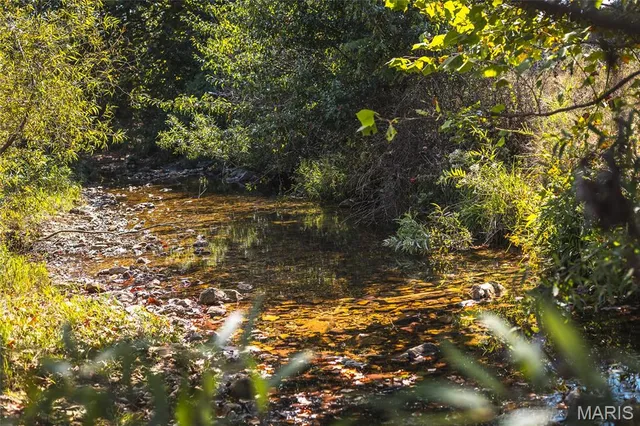 $1,740,000 | 15406 State Route, Winona, MO 65588