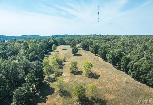 $1,740,000 | 15406 State Route, Winona, MO 65588
