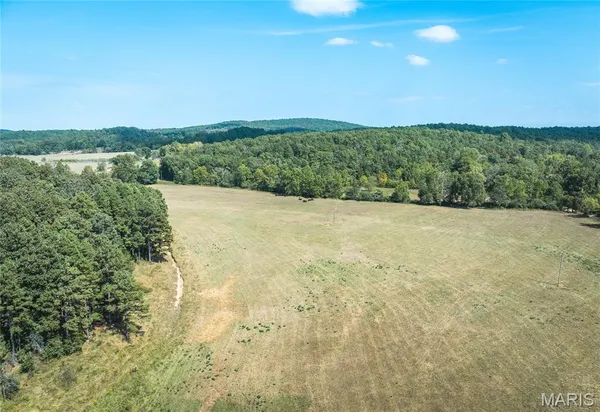 $1,740,000 | 15406 State Route, Winona, MO 65588