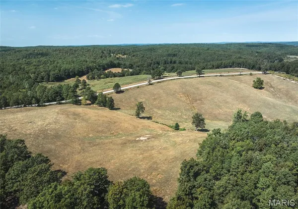 $1,740,000 | 15406 State Route, Winona, MO 65588