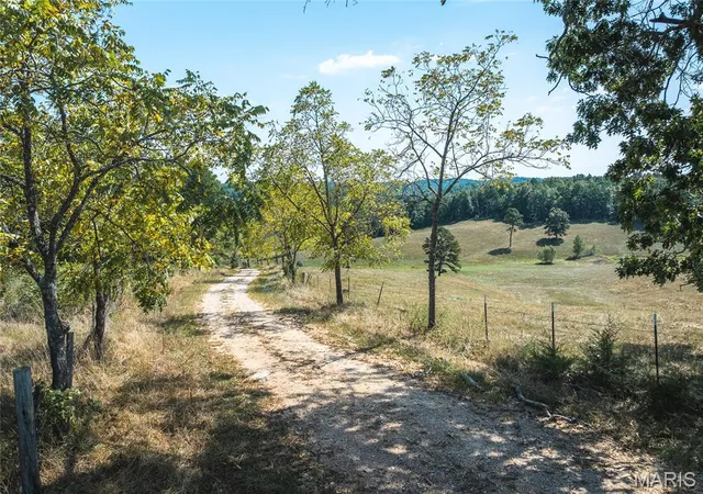 $1,740,000 | 15406 State Route, Winona, MO 65588