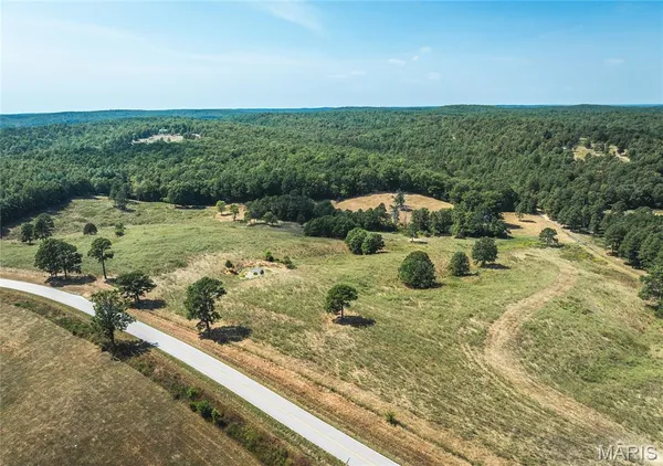 $1,740,000 | 15406 State Route, Winona, MO 65588