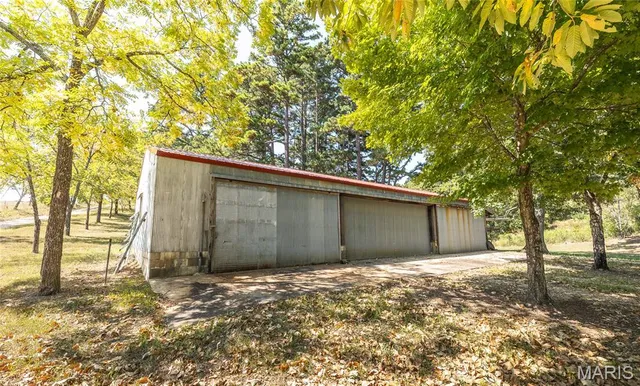 $1,740,000 | 15406 State Route, Winona, MO 65588