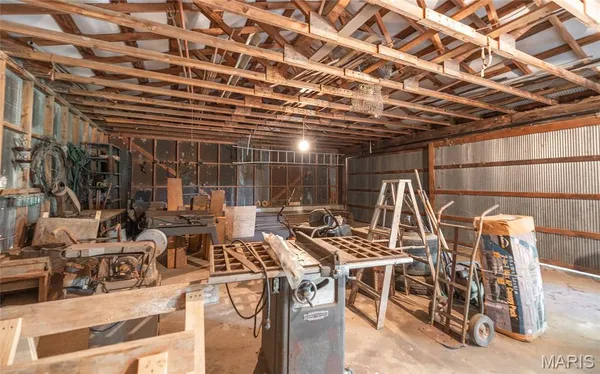 $1,740,000 | 15406 State Route, Winona, MO 65588