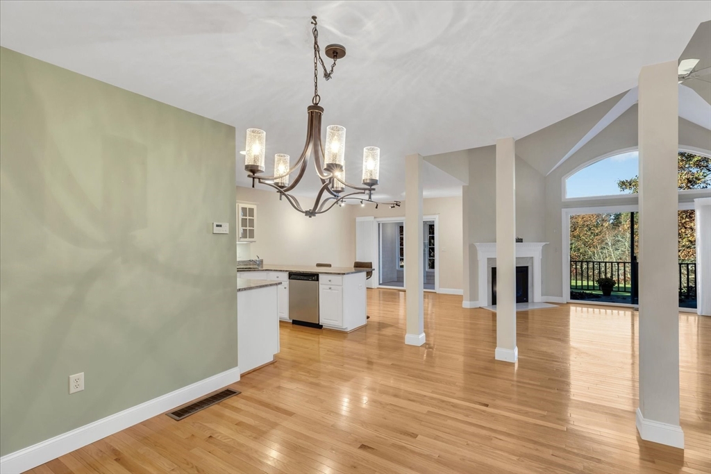 14 Turnberry Road, Unit 14 Bourne, MA 02532 - Photo 6 of 42 Gallery Image 6