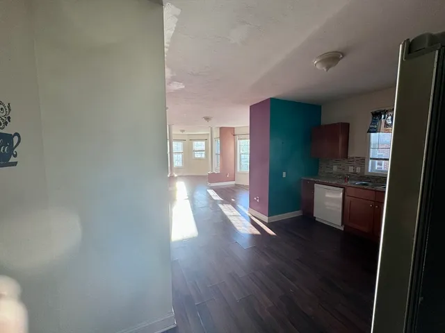 $2,350 | 3 Hitchcock Road, Unit 2, Worcester, MA 01603