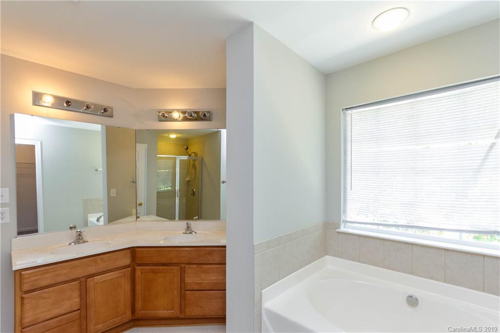 5229 Jewelflower Road Charlotte, NC 28227 - Photo 25 of 36