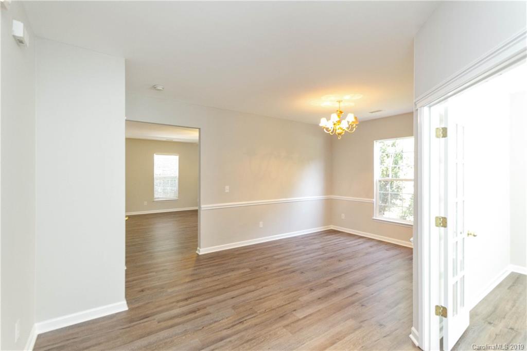 5229 Jewelflower Road Charlotte, NC 28227 - Photo 4 of 36