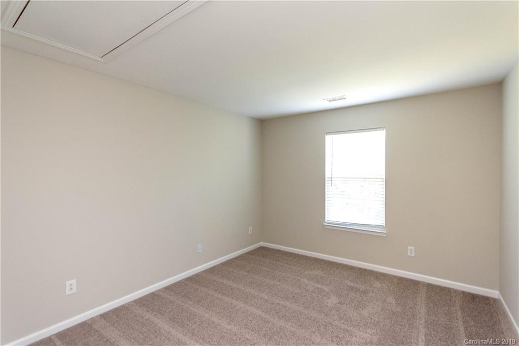 5229 Jewelflower Road Charlotte, NC 28227 - Photo 31 of 36