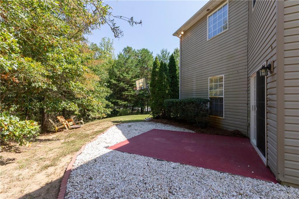 5229 Jewelflower Road Charlotte, NC 28227 - Photo 34 of 36