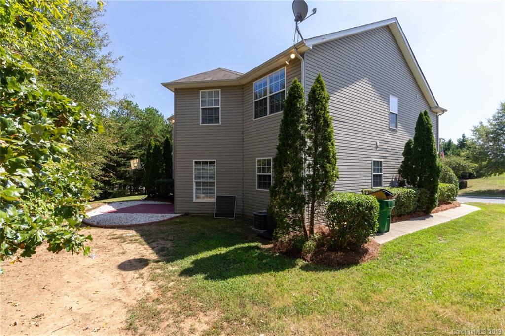 5229 Jewelflower Road Charlotte, NC 28227 - Photo 35 of 36