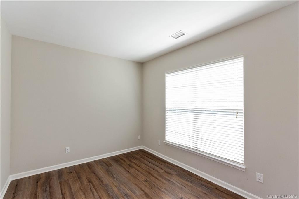 5229 Jewelflower Road Charlotte, NC 28227 - Photo 5 of 36