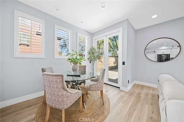 $1,199,999 | 328 Flyers Lane, Tustin, CA 92782