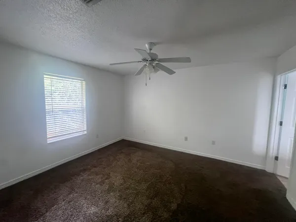 $1,550 | 180 Cabana Way, Crestview, FL 32536
