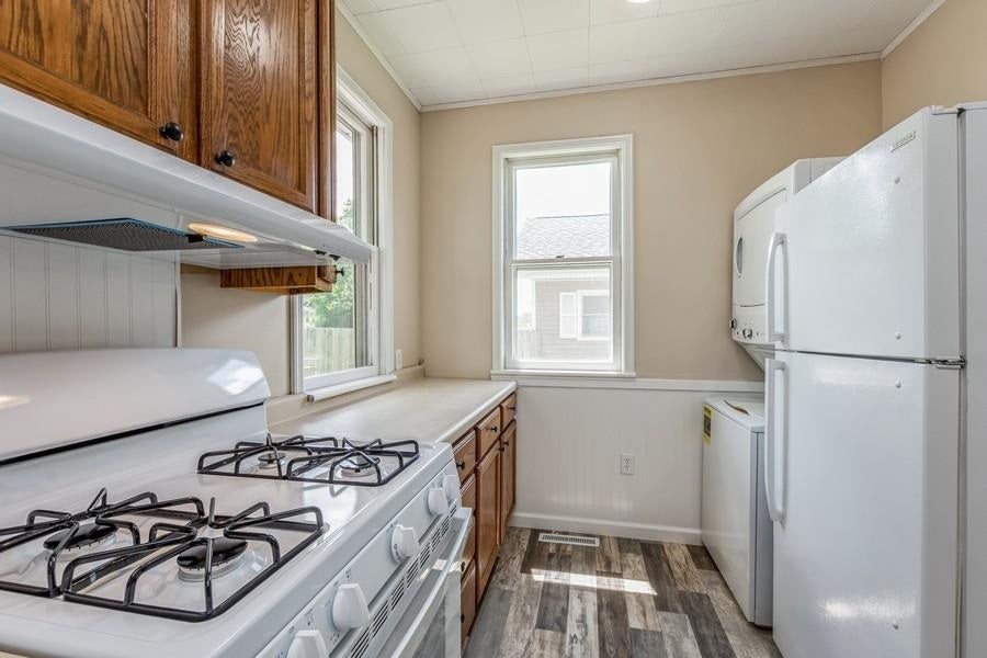 820 Center Point Road Northeast Cedar Rapids, IA 52402 - Photo 11 of 29 Gallery Image 11
