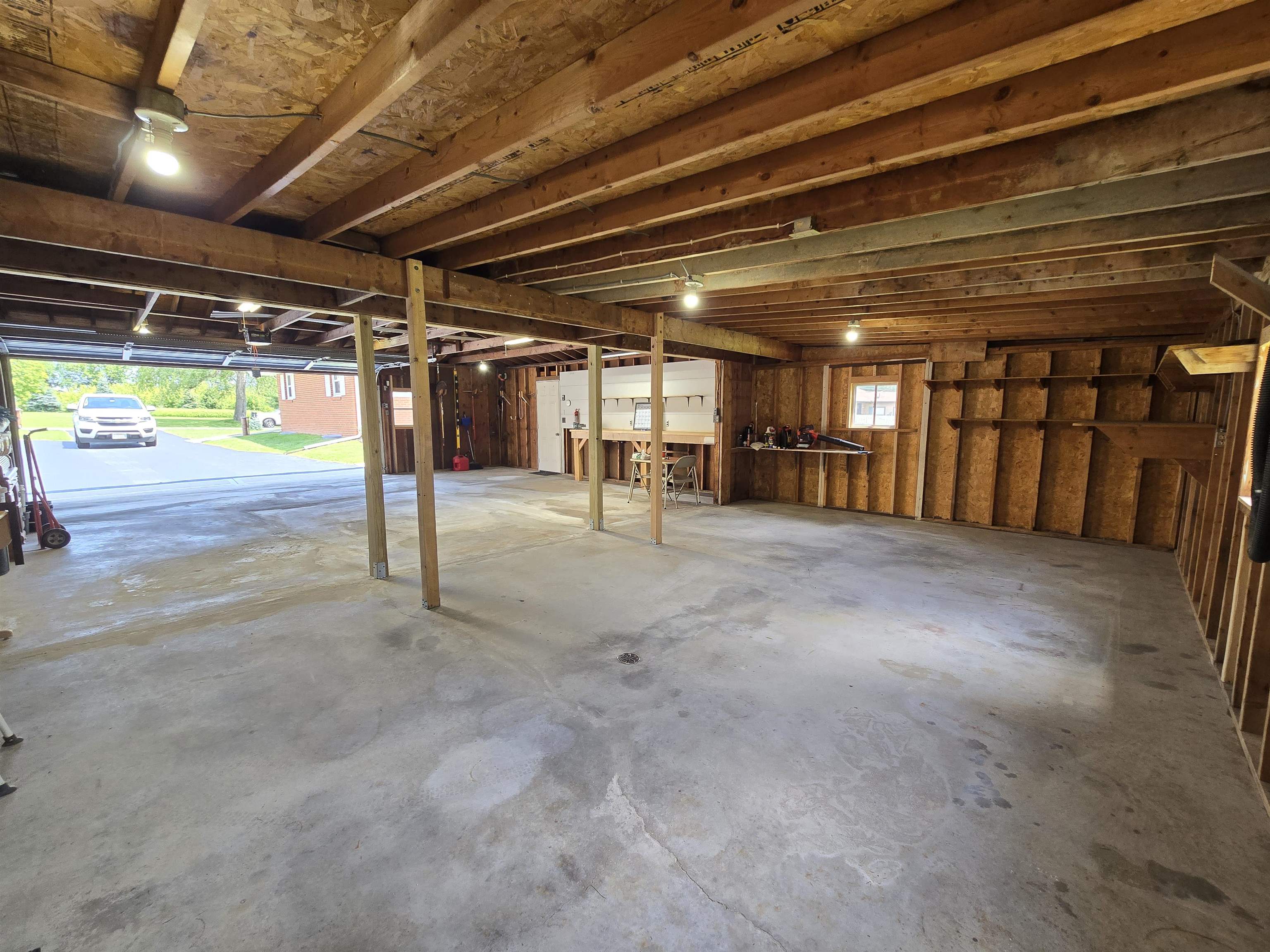4850 Fielding Road Rockford, IL 61102 - Photo 9 of 52