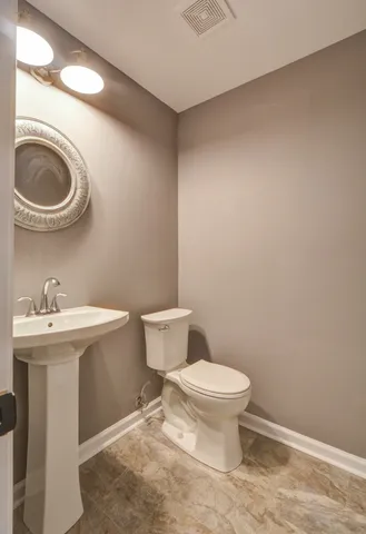 $285,000 | 240 Maplewood Drive, Clarksville, TN 37042