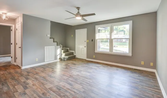 $285,000 | 240 Maplewood Drive, Clarksville, TN 37042