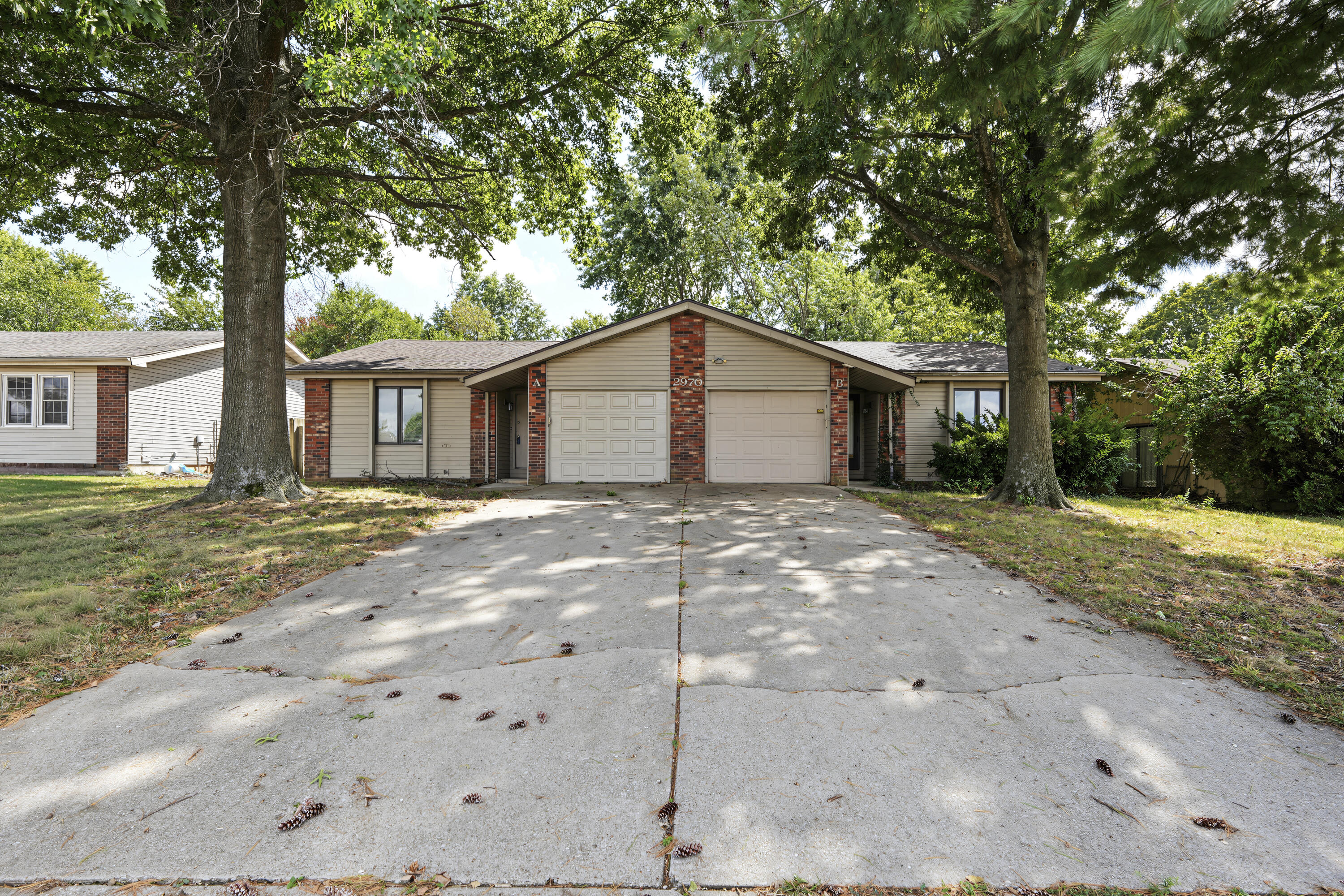 2970 West Roxbury Street, Unit A & B Springfield, MO 65807 - Photo 1 of 64 01_Roxbury_edited