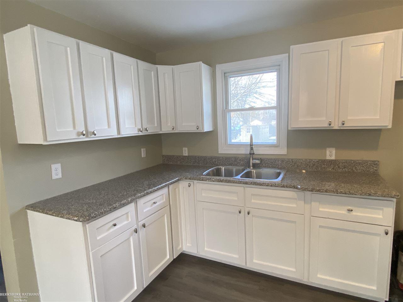 7511 Elmwood Road Lexington, MI 48450 - Photo 10 of 23 50035451-9.JPG