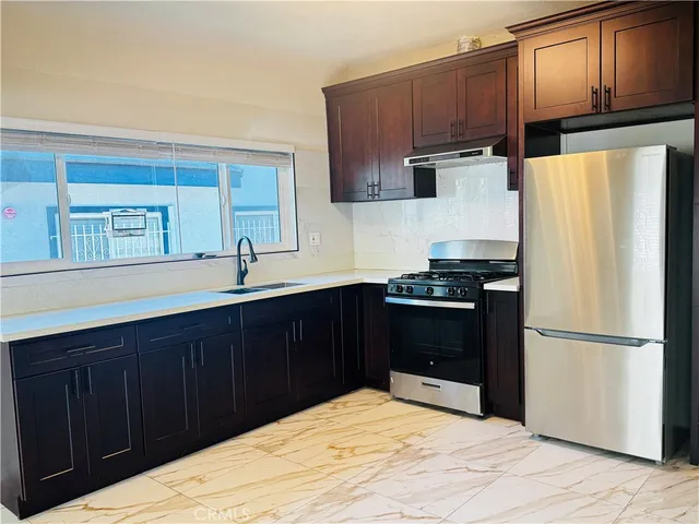 $1,800 | 1718 Vine Street, Alhambra, CA 91801