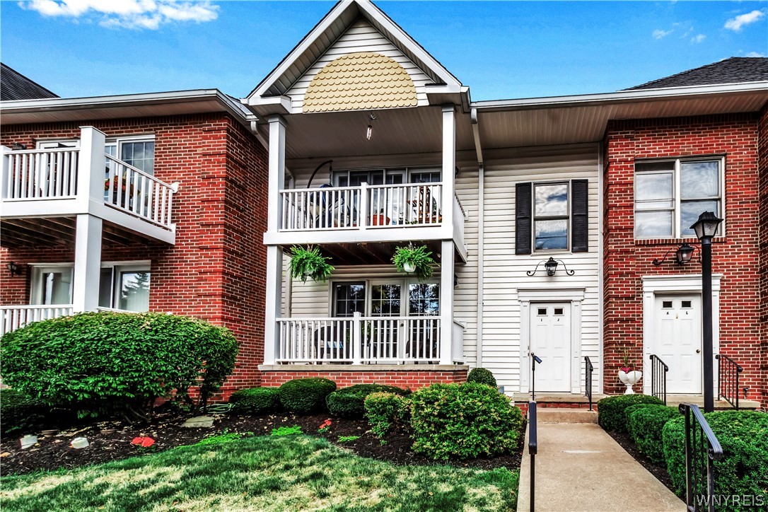 940 Hopkins Road, Unit I Amherst, NY 14221 - Photo 1 of 1