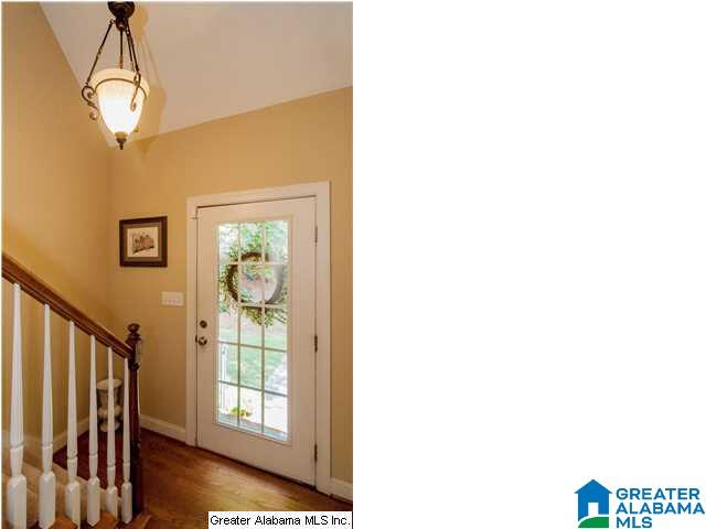315 Redfern Street Homewood, AL 35209 - Photo 4 of 32
