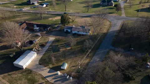 $779,000 | 2194 Hampshire Pike, Columbia, TN 38401